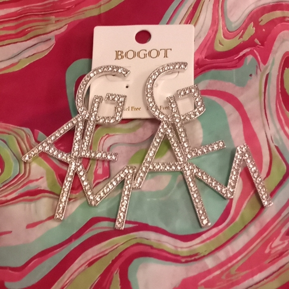 ๐ 3 for $35 ๐ Earrings Glam Rhinestone - Picture 2 of 8